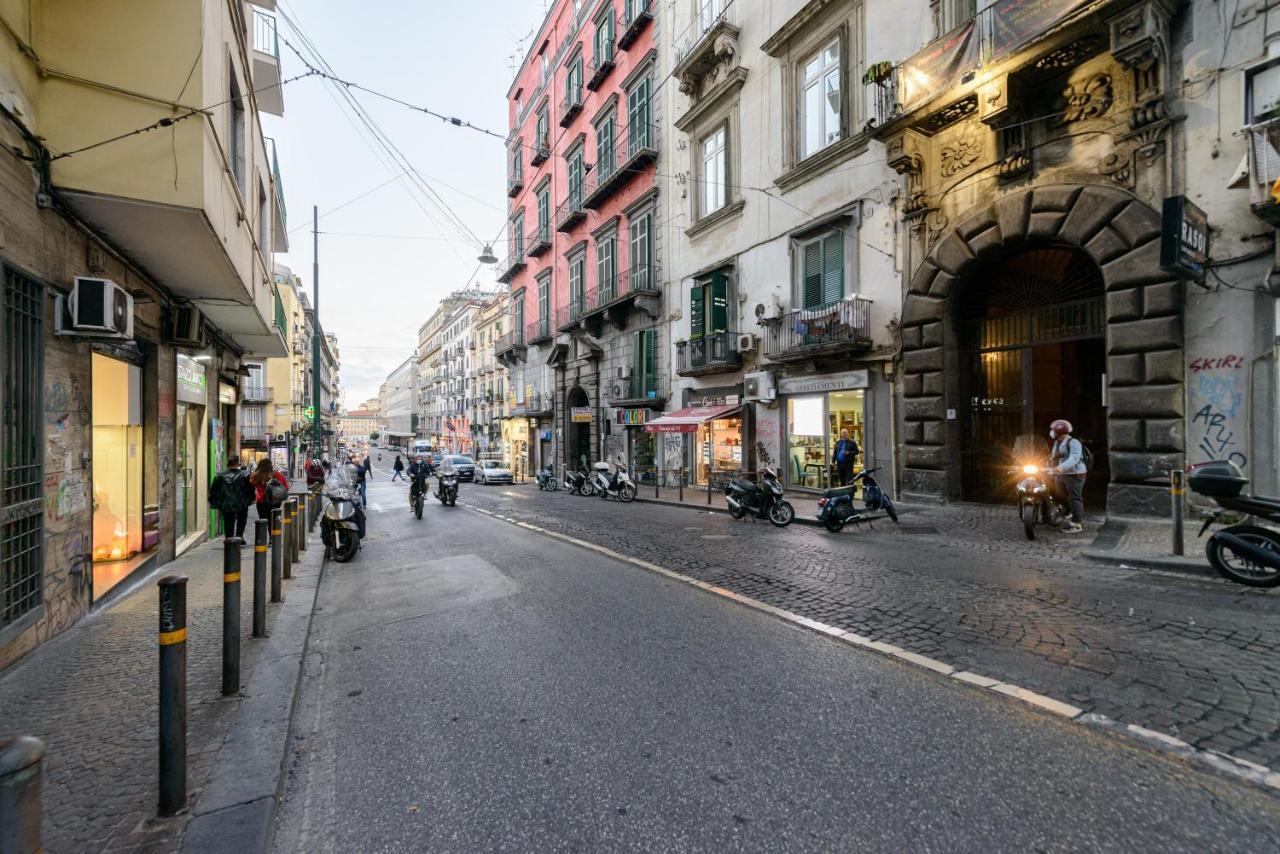 Dimorart Design Accomodations In Napoli Luaran gambar