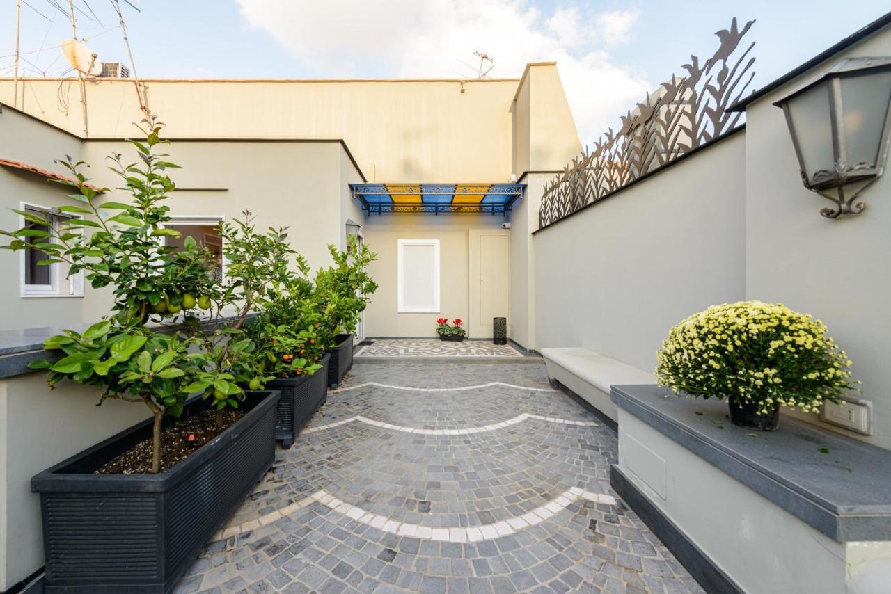 Dimorart Design Accomodations In Napoli Luaran gambar