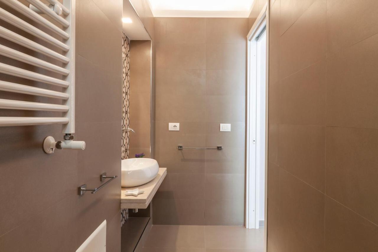 Dimorart Design Accomodations In Napoli Luaran gambar