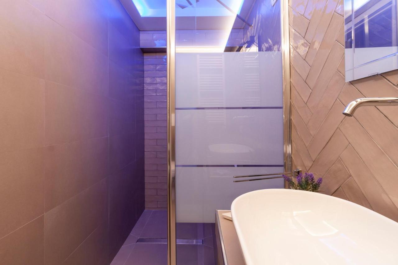 Dimorart Design Accomodations In Napoli Luaran gambar
